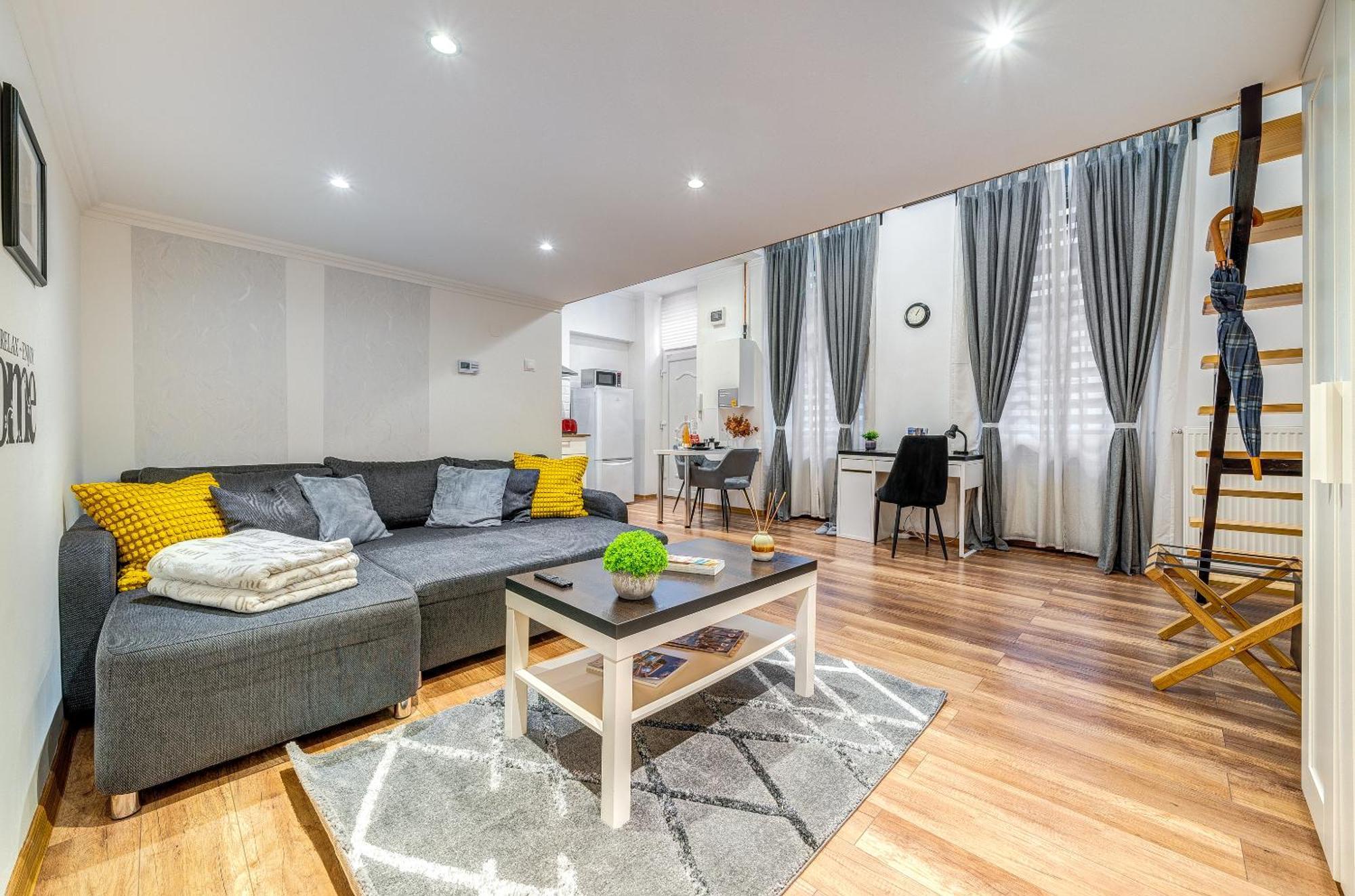Sweet Dreams At Oktogon Downtown Apartment Budapest